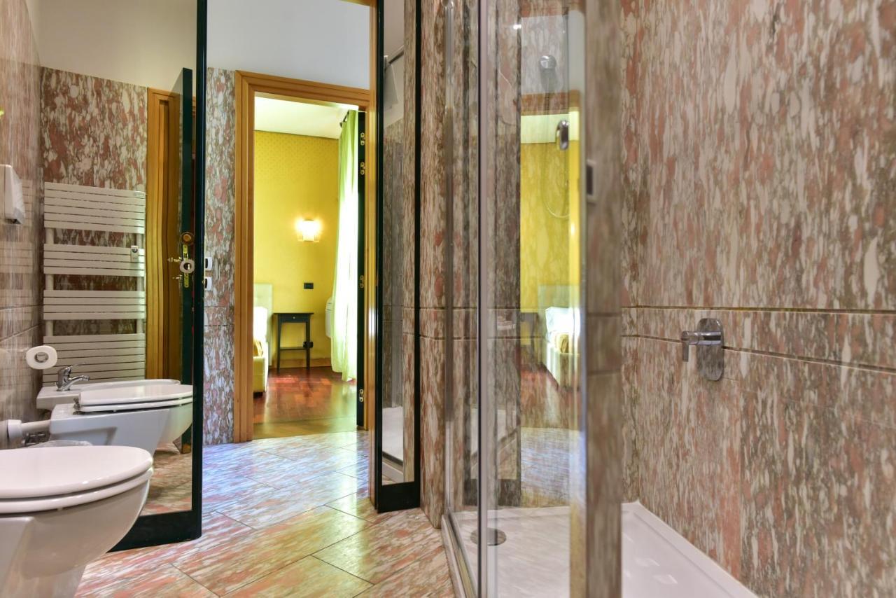 Elegant & Cozy Apartment In The Heart Of Roma Exterior foto