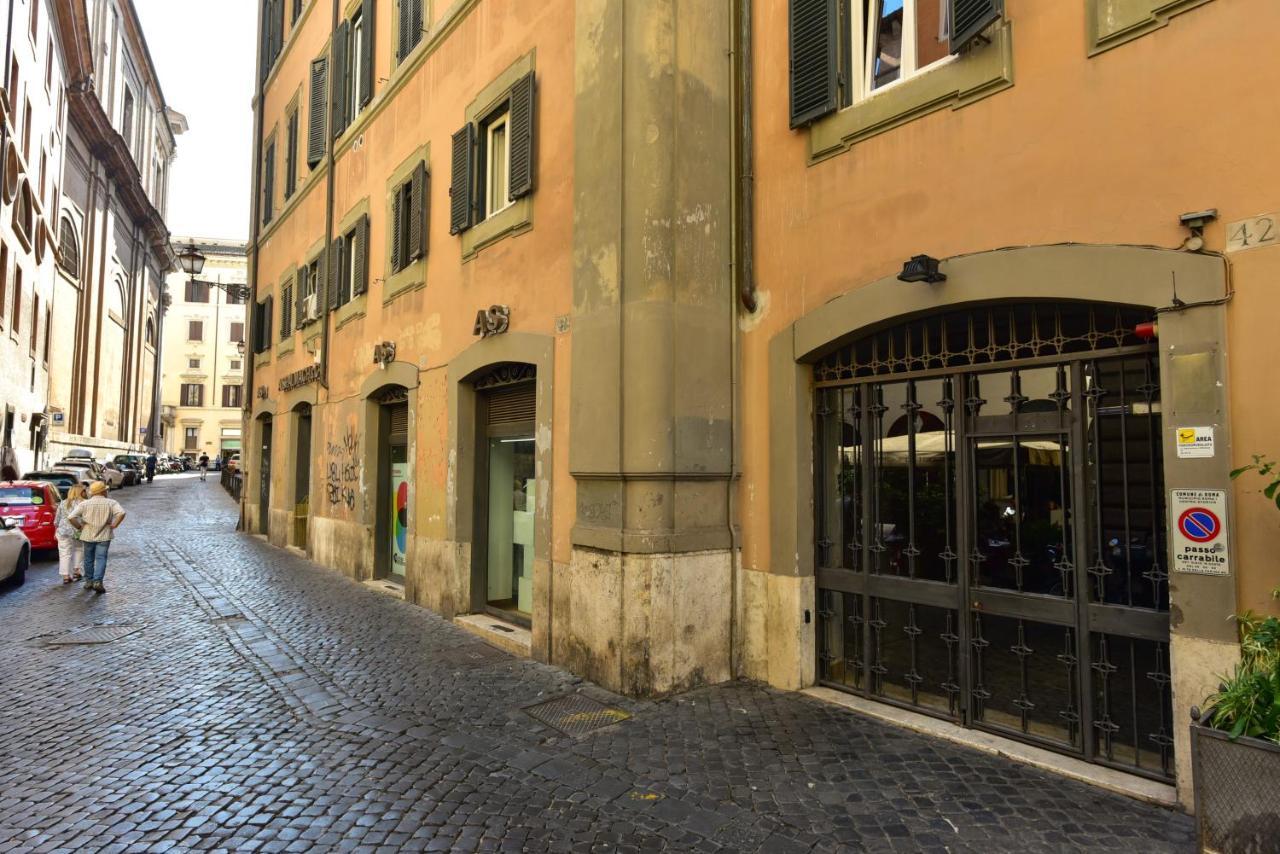 Elegant & Cozy Apartment In The Heart Of Roma Exterior foto